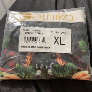 Ethika Staple women’s